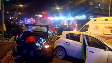 Malatya'da Çarpışma: 5 Yaralı