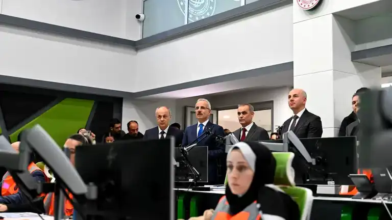 Bayram Trafiği Akıllı Sistemlerle Takip Edilecek