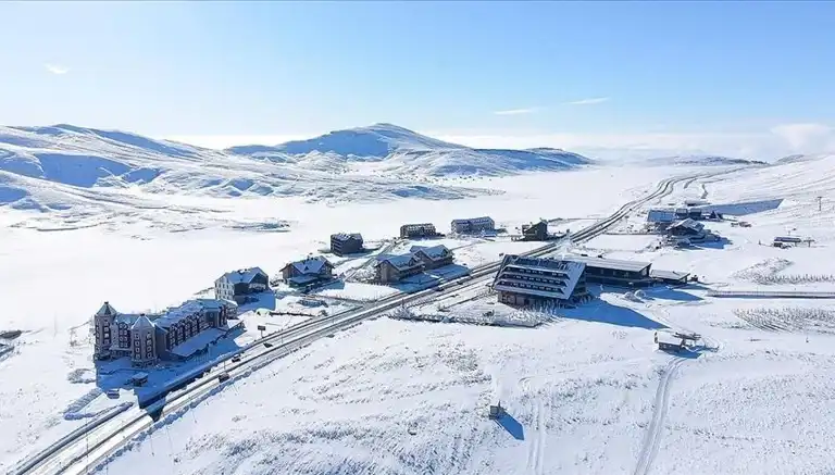 Erciyes'te Kayak Heyecanı Başladı!